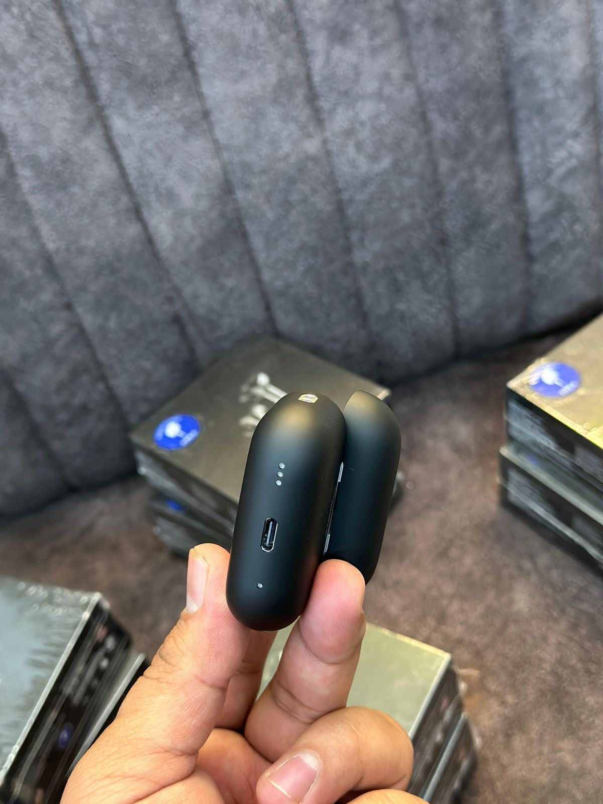 Airpod pro 2 matt black