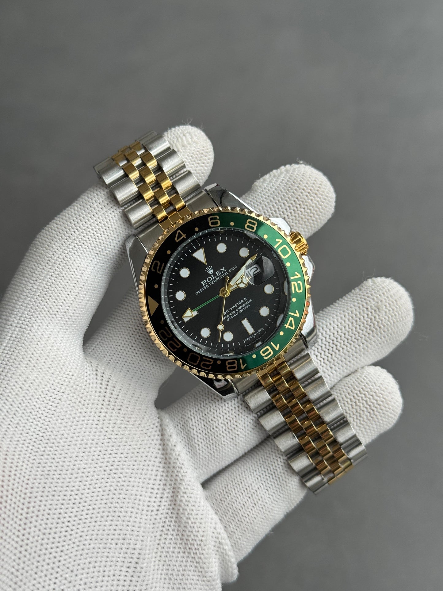 Rol£x premium model